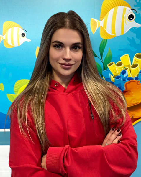 <strong>Популова Анна</strong>